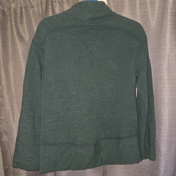 lululemon On Repeat Mock Neck - Picture 3 of 8